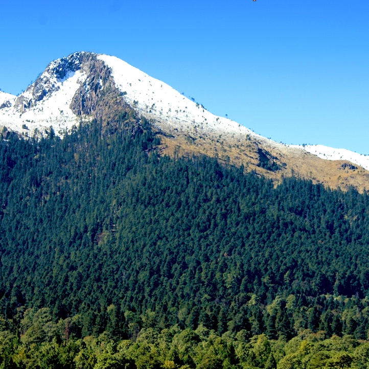 Tocando el cielo del distrito federal. Ascenso al pico del aguila con 
diferentes grados de dificultad.